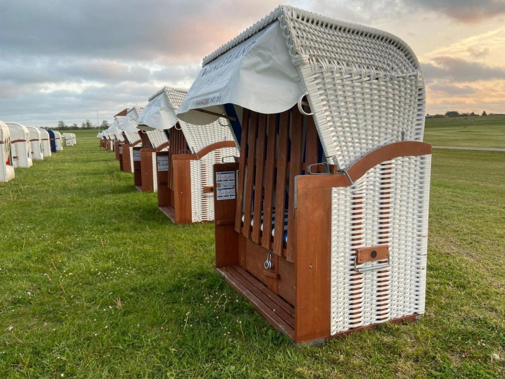 Ferien Im Wangerland - Haus Wiesenweg - Apartment 2 1Og Horumersiel Luaran gambar